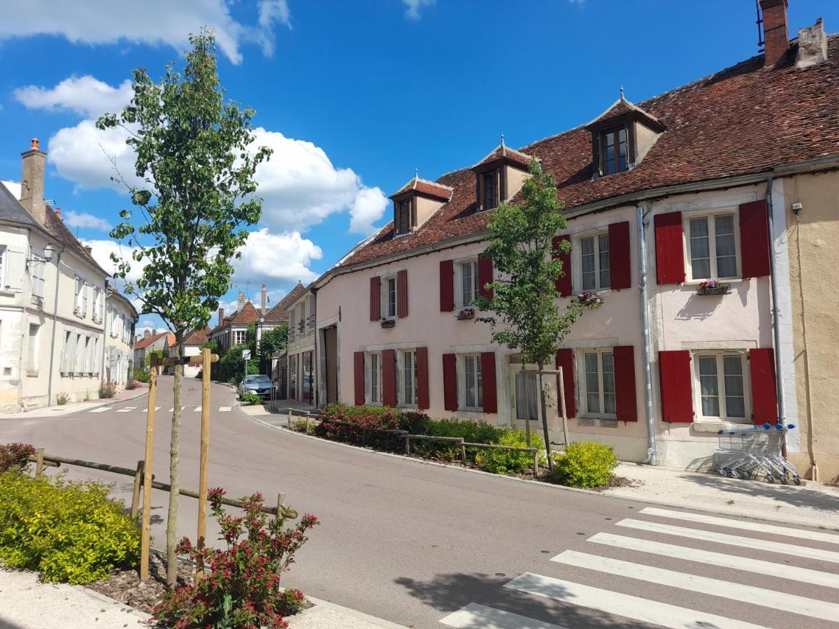 Bed and Breakfast Aux Sources De Ouanne Exterior foto