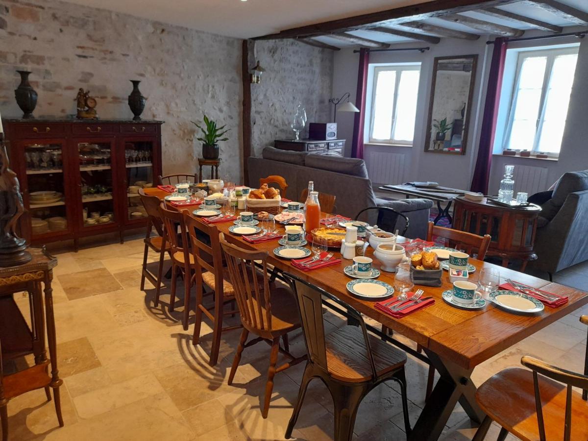 Bed and Breakfast Aux Sources De Ouanne Exterior foto