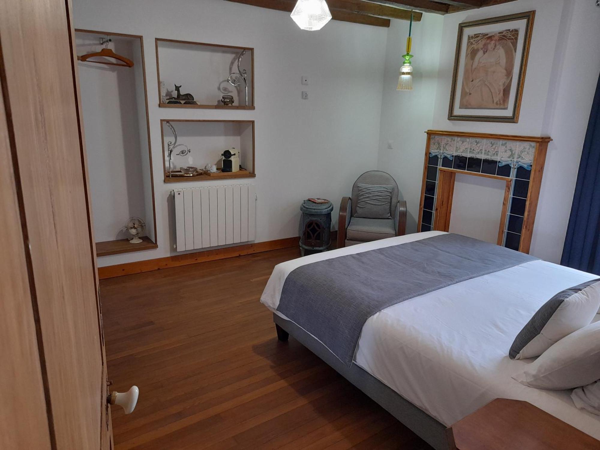 Bed and Breakfast Aux Sources De Ouanne Habitación foto